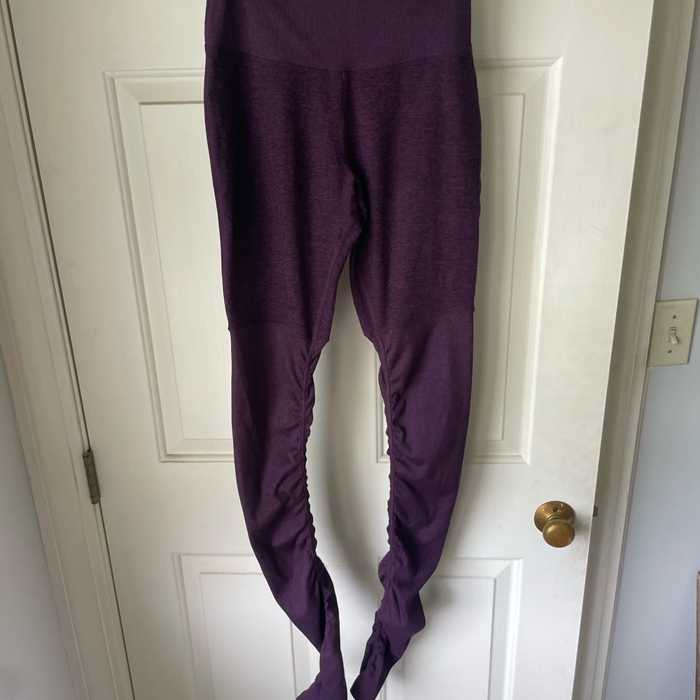 ALO Yoga Purple/Maroon Heather Leggings